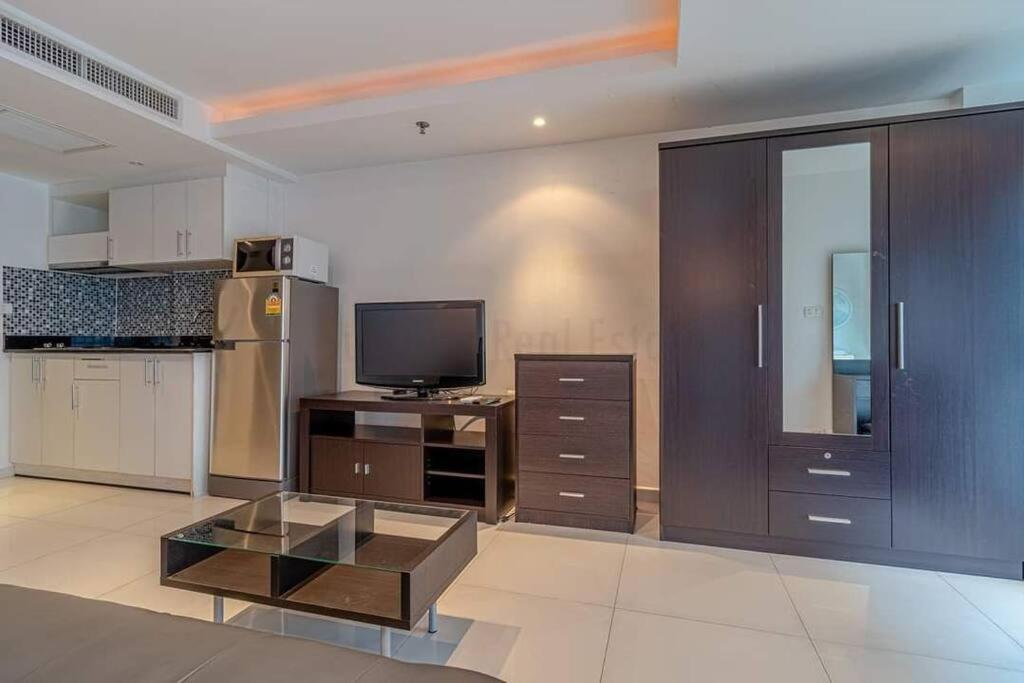 Avenue Residence C5 Паттайя Экстерьер фото